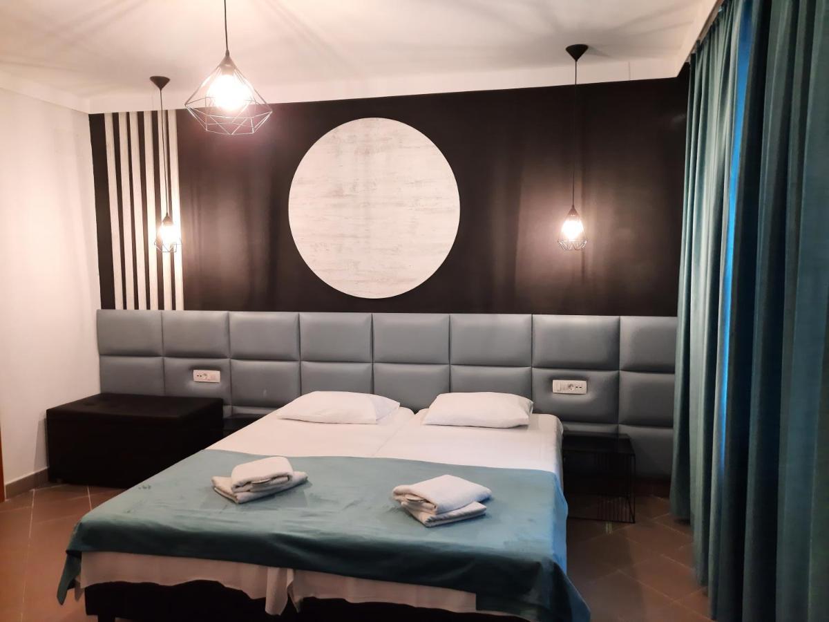 Pension Recidency Oradea Dış mekan fotoğraf