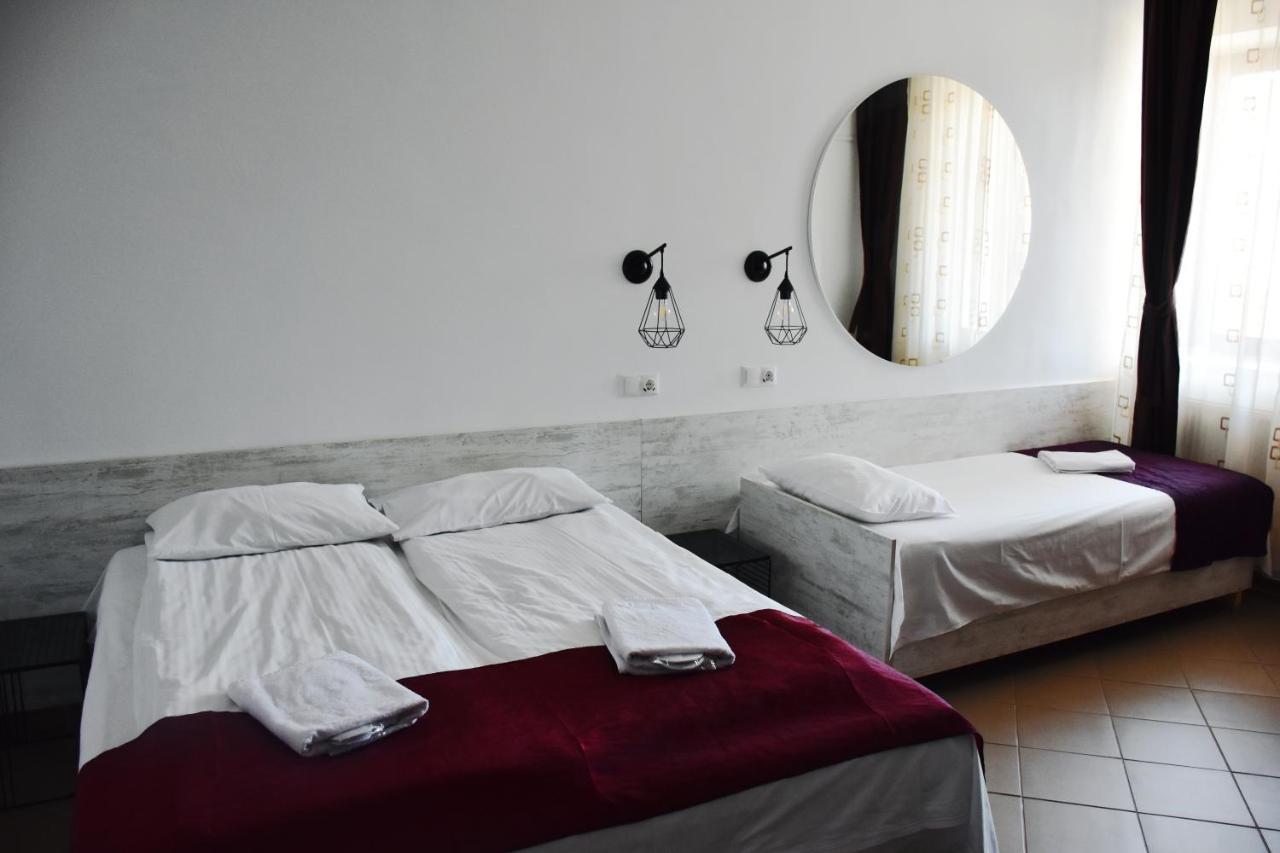 Pension Recidency Oradea Dış mekan fotoğraf