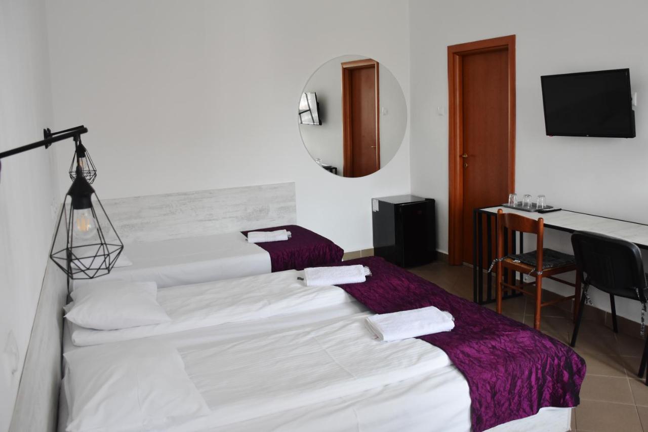 Pension Recidency Oradea Dış mekan fotoğraf