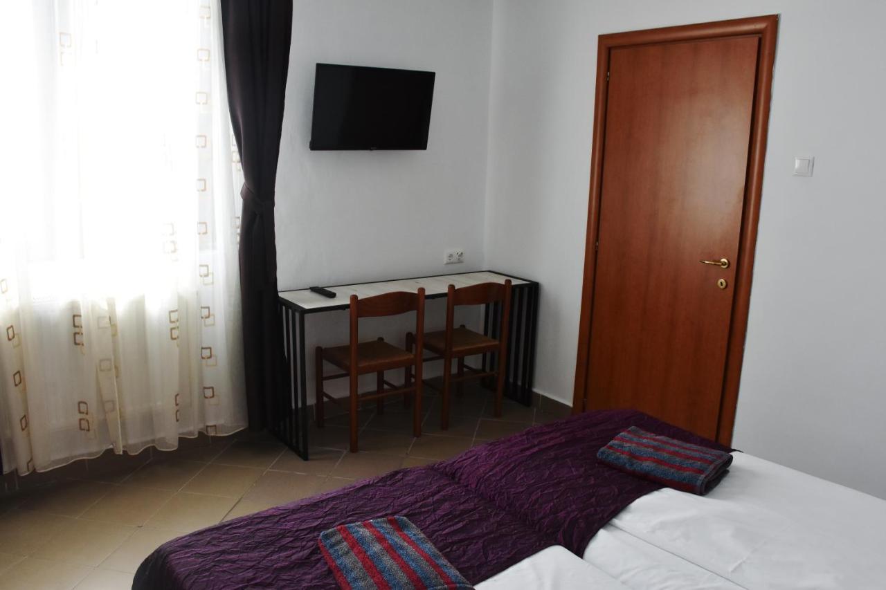 Pension Recidency Oradea Dış mekan fotoğraf